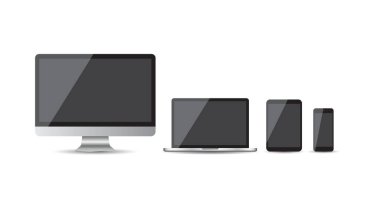 Gerçekçi aygıt düz simgeler: akıllı telefon, tablet, dizüstü bilgisayar ve masaüstü bilgisayar. Beyaz arka plan üzerinde vektör çizim