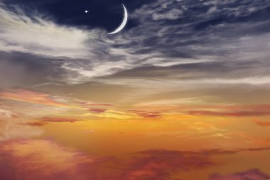 Günbatımı ve yeni ay 