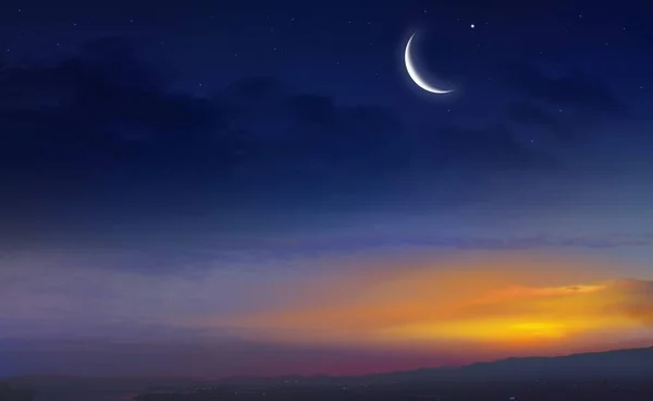 Μουσουλμανική μισό φεγγάρι και το όμορφο ηλιοβασίλεμα — Φωτογραφία Αρχείου