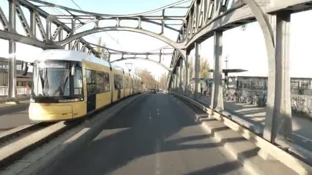 Gul Berlin Spårvagn Tyskland 2020 Stadstransport — Stockvideo