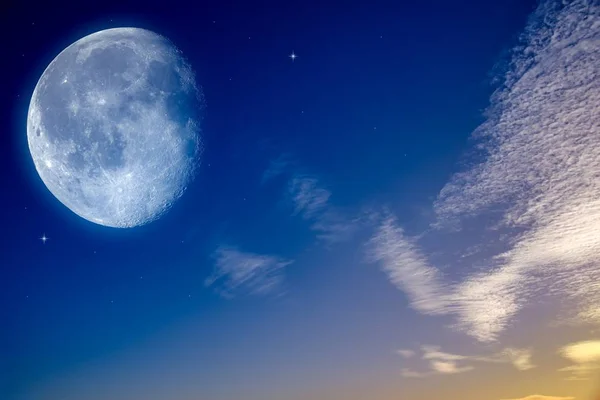 Cielo Nocturno Luna Estrellas Paisaje Nublado Luna Nueva Cielo Estrellado — Foto de Stock