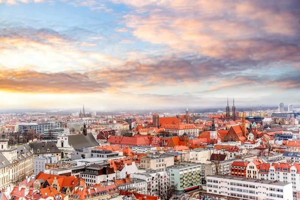 Ciudad Wroclaw Una Hermosa Vista Los Techos Luminosos Las Casas — Foto de Stock