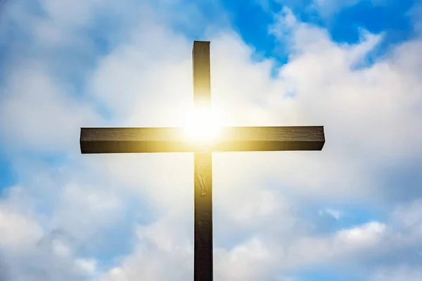 Wooden Cross Sky Background Easter Background Christian Cross Celestial Clouds — Stock Photo, Image