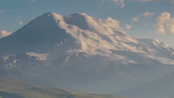 Vista Invernale Sulle Montagne Innevate Del Caucaso Formazione Movimento Delle — Video Stock