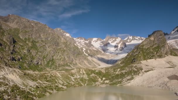 Vista Invernale Sulle Montagne Innevate Del Caucaso Formazione Movimento Delle — Video Stock