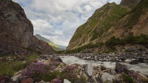 Vistas Inverno Das Montanhas Nevadas Cáucaso Formação Movimento Nuvens Sobre — Vídeo de Stock