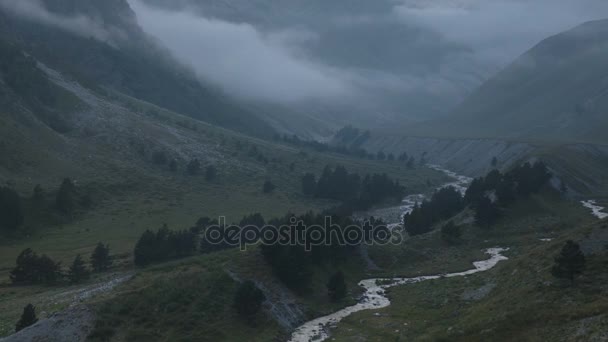 Winteransichten Der Schneebedeckten Berge Des Kaukasus Bildung Und Bewegung Von — Stockvideo