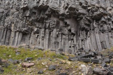 Rusya, zaman atlamalı. Oluşumu ve bulutlar Adıge Bolshoy Thach ve Kafkas Dağları yaz yamaçları üzerinde hareket