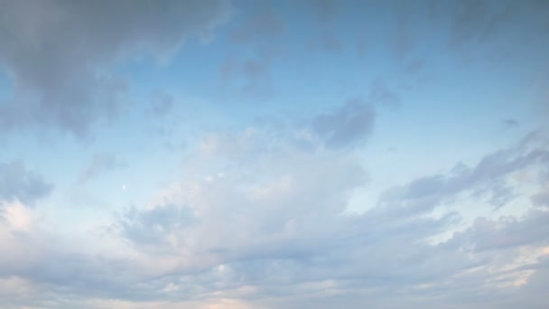 Росія Проміжок Часу Формування Швидким Рухом Білі Хмари Різної Форми — стокове відео