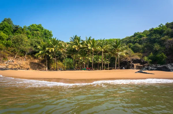 天堂海滩, Gokarna, 美丽的海景与空旷的海滩和干净的沙子 — 图库照片