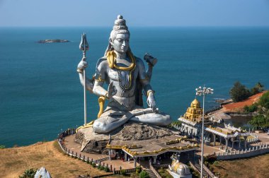 Hindu tanrısı heykeli, meditasyon Hindistan, 2011 oturan lord Shiva heykel