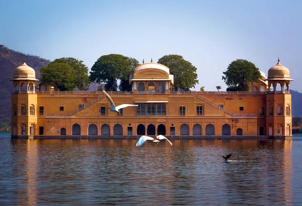 Jal Mahal is a palace on Man Sagar Lake, Jaipur, India — Stock Photo, Image