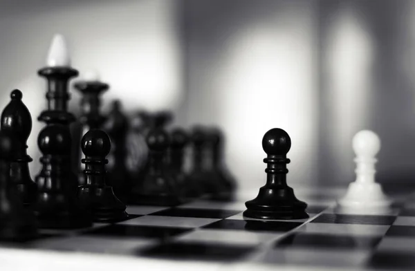 Branco xadrez vitória novamente preto — Fotografia de Stock