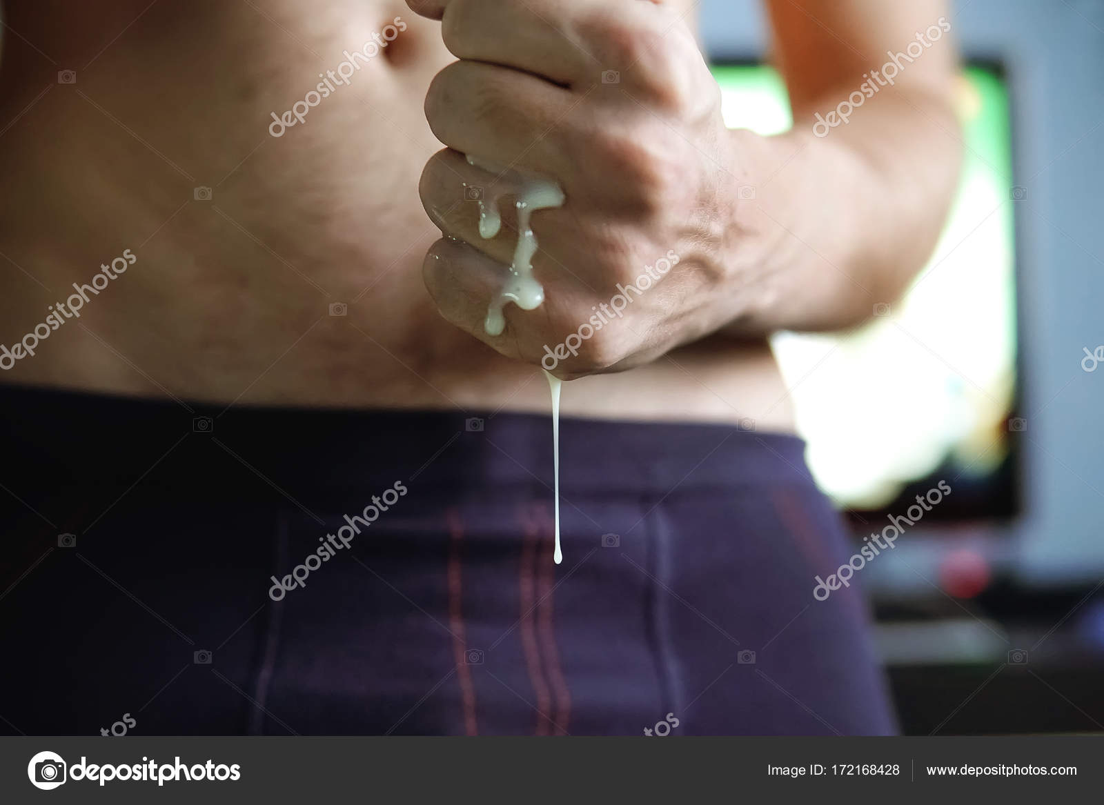 Фаллоимитатор с имитацией семяизвержения Orion Cumshot-Dildo, телесный 5203900000 - Orion - Фаллоимитаторы с семяизвержением (кончающие) - Купить