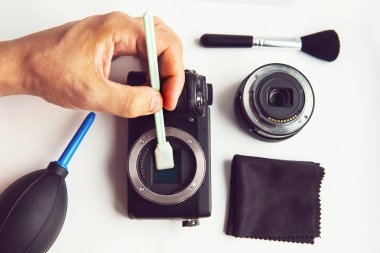 Mirrorless Sensor cleaning and Maintenance, clipart