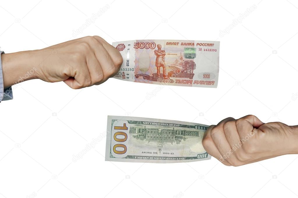 Hands exchange rubles for dollars.