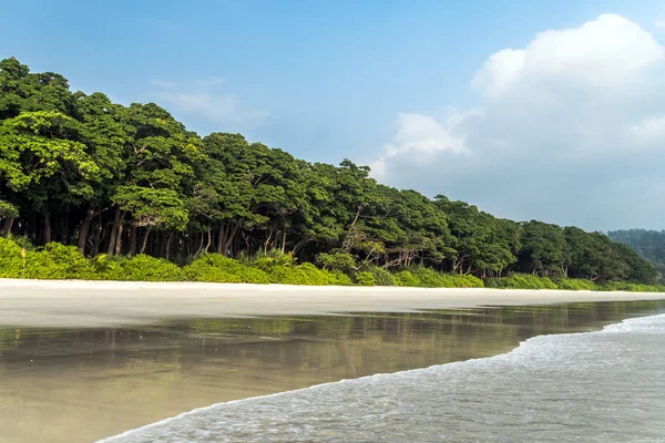 Radhanagar Beach Havelock adada görünümünü çarpıcı. — Stok fotoğraf