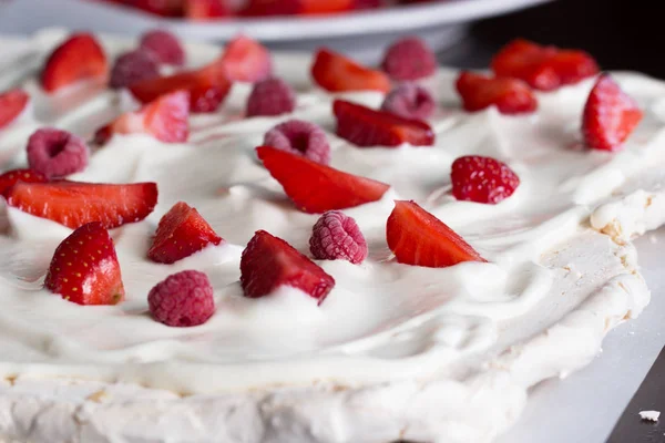 Pavlova - meringue cake with fresh strawberries