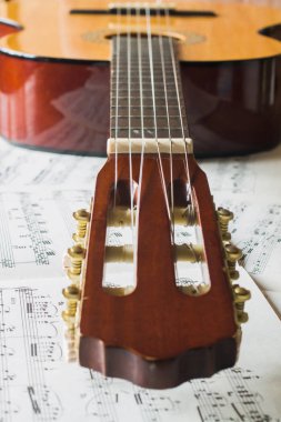 Klasik gitarda Muciç notlar
