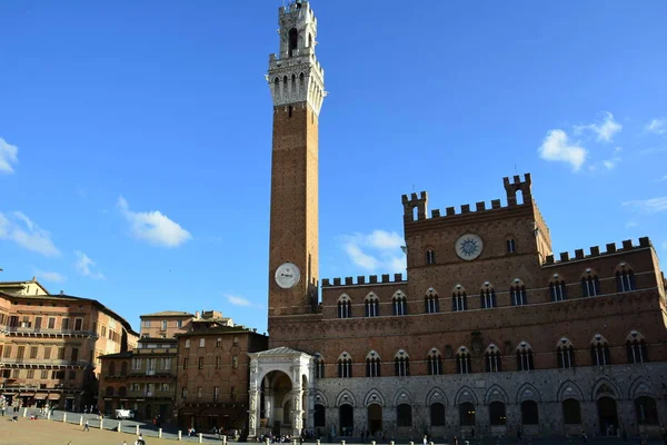 Siena Italya Dan Campo Belediye Binası Çan Kulesiyle — Stok fotoğraf