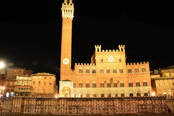 Siena Talya Nın Ünlü Campo Nsanlar Siena Nın Dünyaca Ünlü — Stok fotoğraf