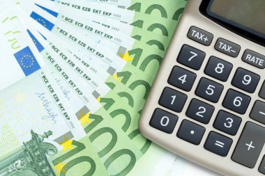 Euro banknot ve hesap makinesi arka plan