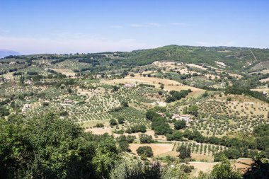 Güzel tipik İtalyan alanları manzara panoramik manzaralı