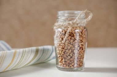 Cam Kavanoz içinde pişmemiş buğday yakın çekim