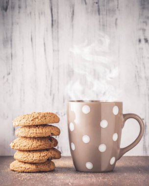 Yulaf Çerezler üzerinde ışık odun yığını