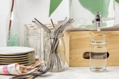 Parti etkinliği için plastik ücretsiz yemek servisi