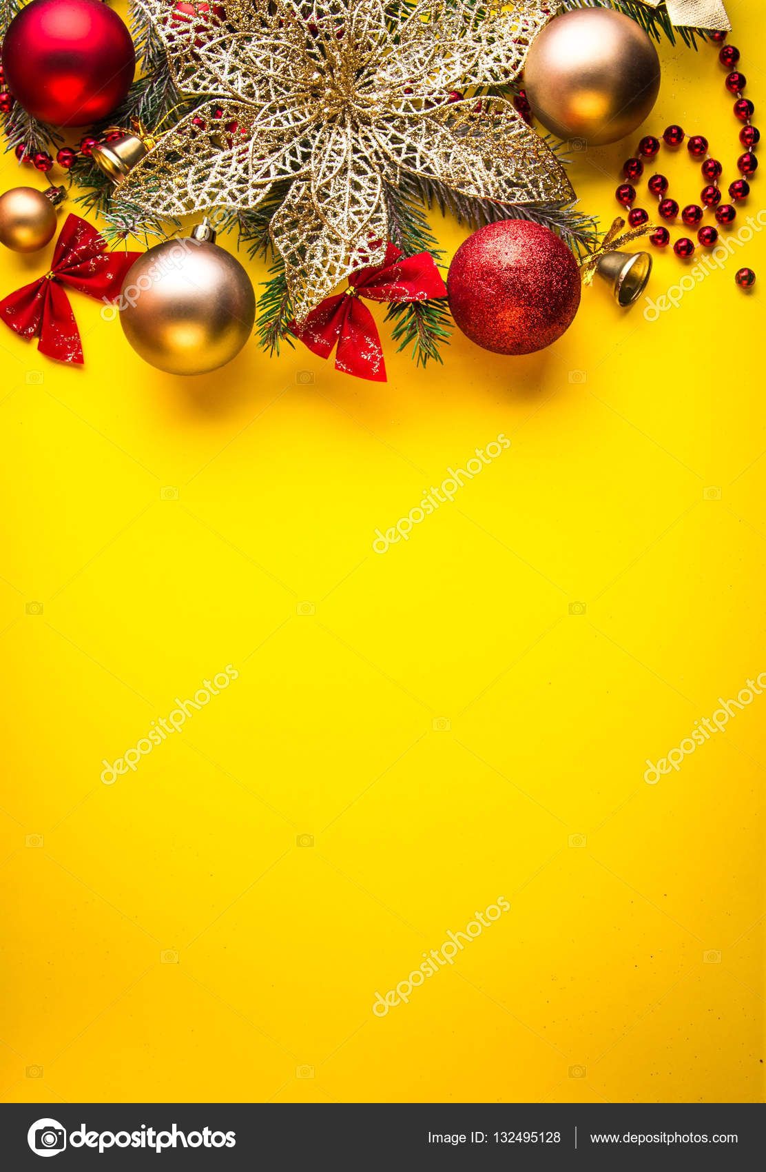 Hình ảnh nền Giáng sinh màu vàng đầy sức sống làm cho màn hình của bạn nổi bật. Có thể bạn đang tìm kiếm một sự lựa chọn đầy lạ lẫm để trang trí cho máy tính của mình, lấy cảm hứng từ các hình ảnh đầy màu sắc của mùa lễ hội này, hãy truy cập ngay để thưởng thức!