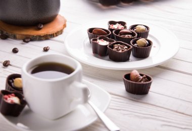 Kahve çikolata şekerleme ürün yelpazesine