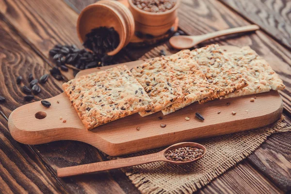 Biscuiți sănătoși cu cereale și semințe — Fotografie, imagine de stoc