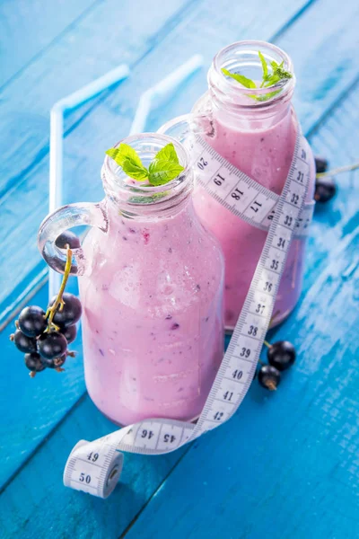 Smoothie fruité au cassis — Photo