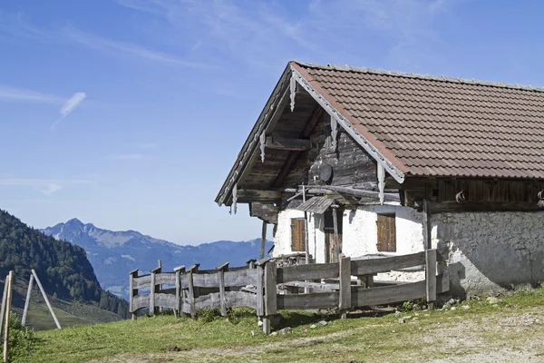 Nesselbrand hut de Chiemgauer Alpen — Stockfoto