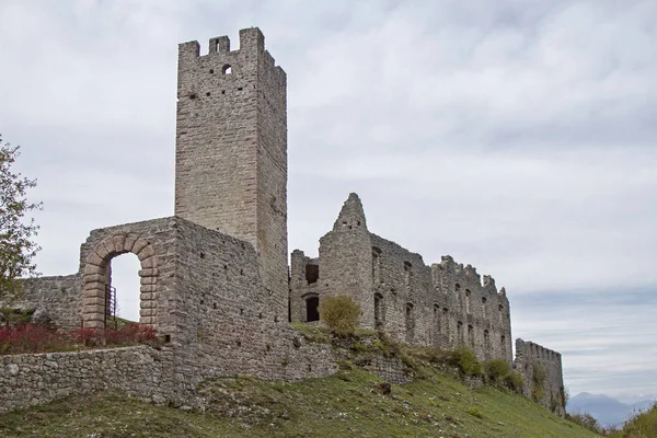 Castello di Belfort in Trentino — Foto Stock