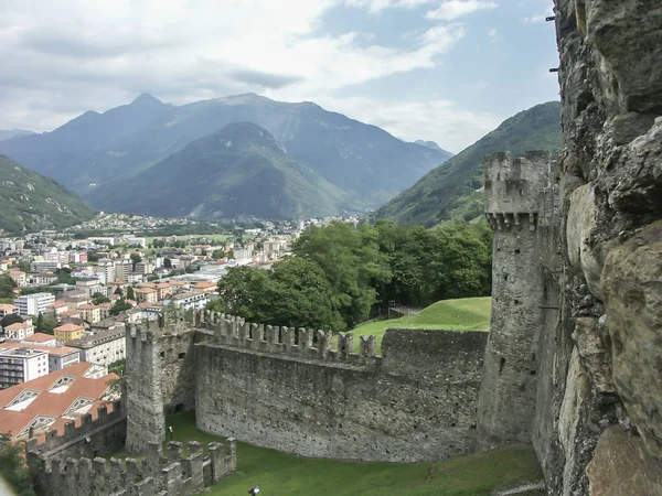 Castello di Montebello in Bellinzona — Stockfoto