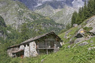 Val Grande Alpine hut