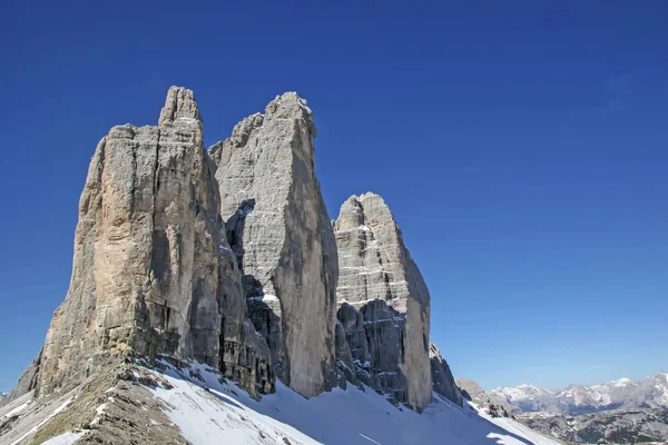 Tre toppar i Dolomiterna — Stockfoto