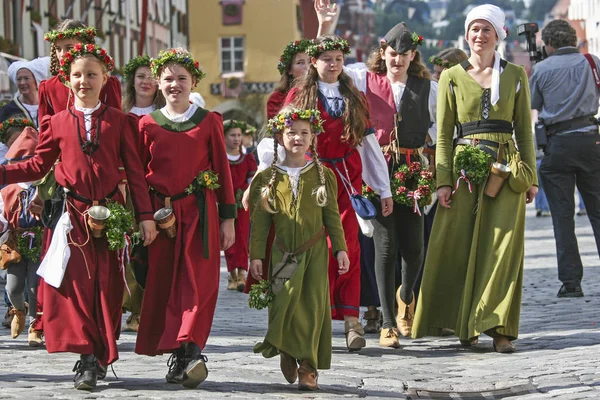 Старі традиції - Принц весілля в місті Landshut — стокове фото