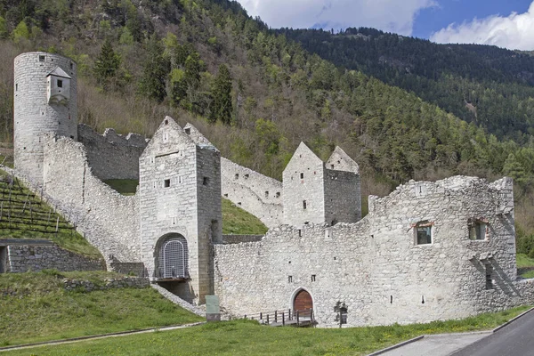 Muehlbacher Klause in  South Tyrol — Stockfoto