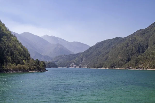 Lago dei Tramonti em Friuli — Fotografia de Stock