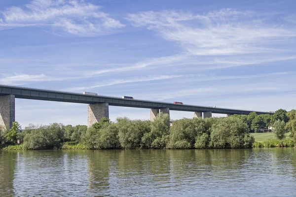 Brug van de snelweg in de buurt van Regensburg — Stockfoto