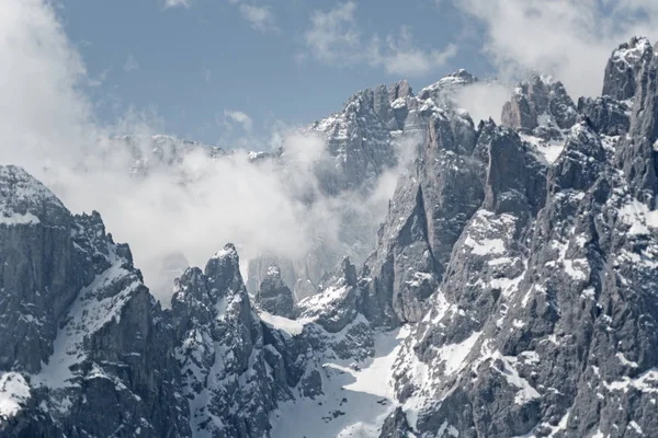 Sextner Rotwand en los Dolomitas — Foto de Stock