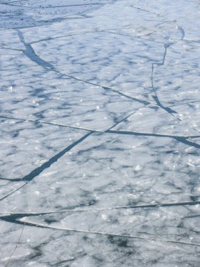 Tegernsee adlı buzlu bulmaca
