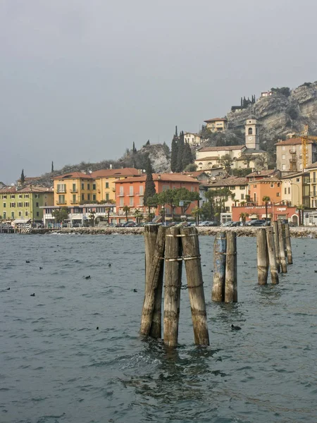 Torbole Lake Garda kuzey kıyısında
