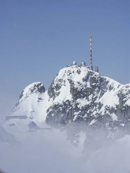 Schneebedeckter Wendelstein im Winter — Stockfoto
