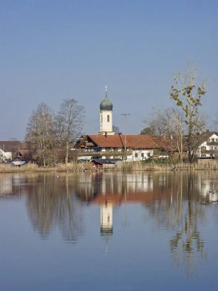 Lago Froschhausen cerca de Murnau en Alta Baviera —  Fotos de Stock