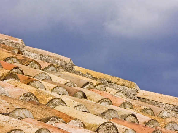 Detail of a house roof — Stock Photo, Image