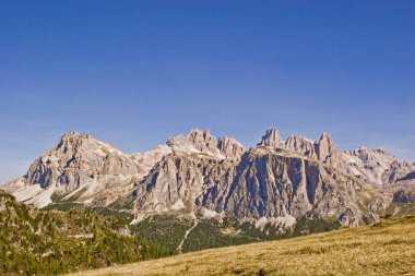 Dolomites'in grubunda Lagazui